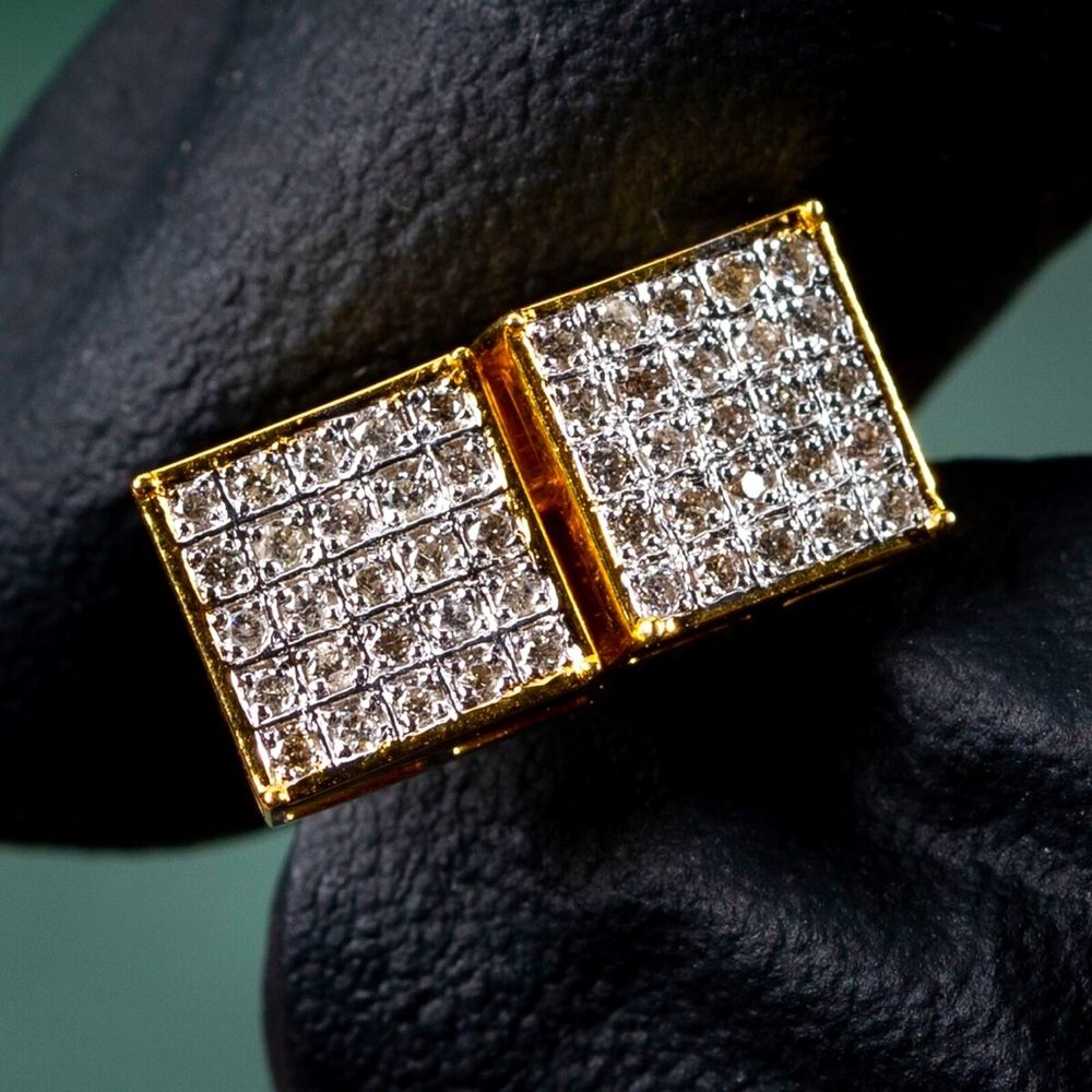 BRAND NEW GOLD SQUARE DIAMOND EARRINGS‼️